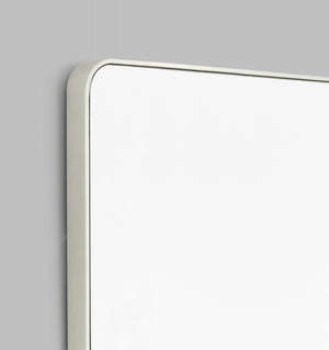 Flynn Curve Leaner Mirror